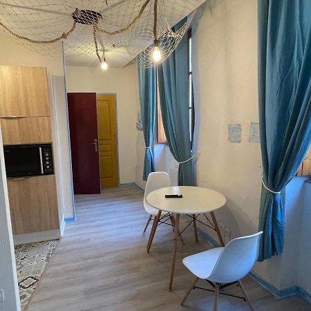 Romans-sur-Isère Ocean Room מראה חיצוני תמונה